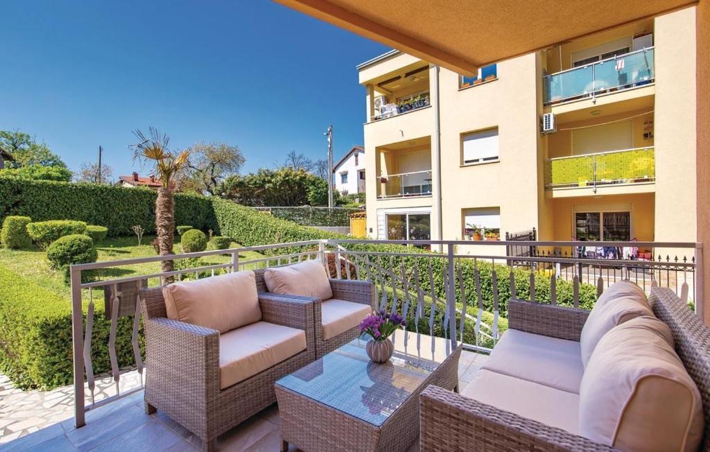 Apartman Viskovo-Opatija 4* Apartamento Exterior foto
